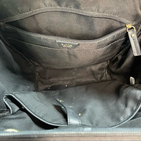 ⬇️ Tutilo Pivot Collection Black Nylon Backpack Handbag - Picture 7 of 8